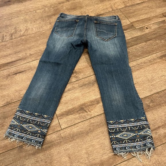 Driftwood Jeans - Picture 2 of 3